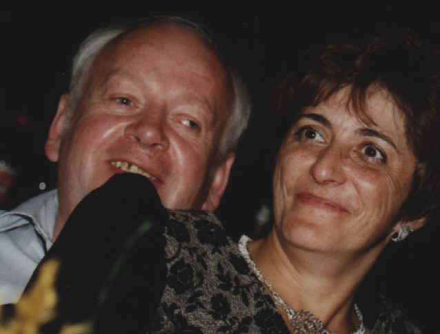 r+m_hoch.bmp (929314 Byte)